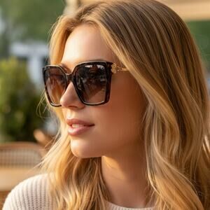 New! Chopard SCH371S 0909 Happy Hearts Women Sunglasses, Authentic